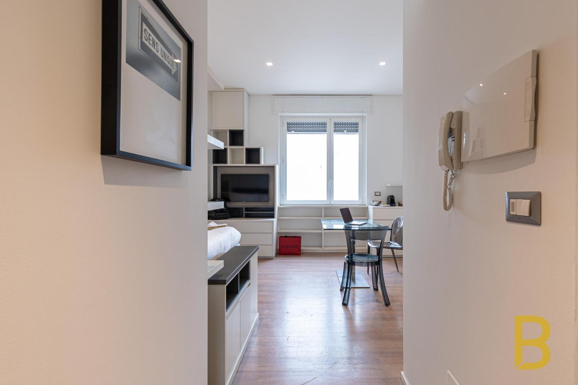 Beplace Garibaldi Suites Milan Exterior photo